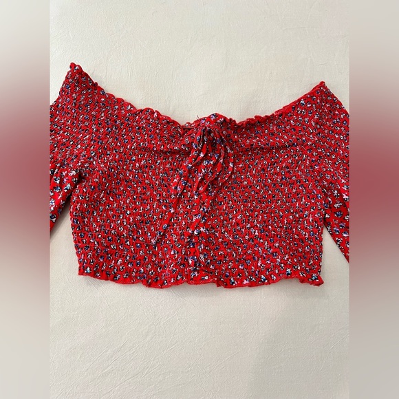 Floral off shoulder top - Picture 2 of 5